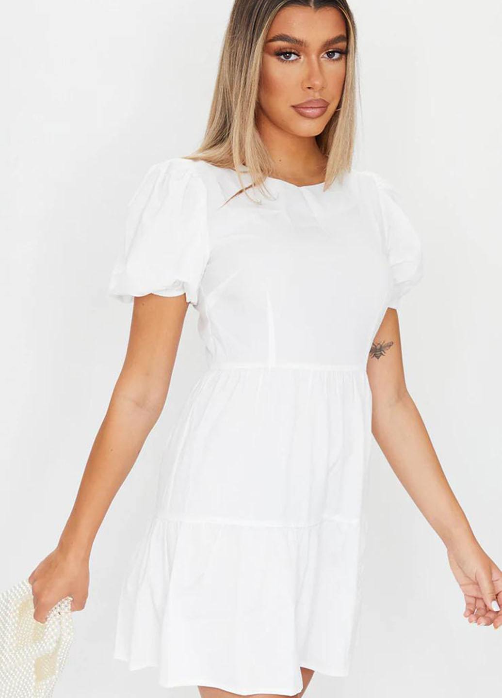 Білий кежуал сукня PrettyLittleThing однотонна