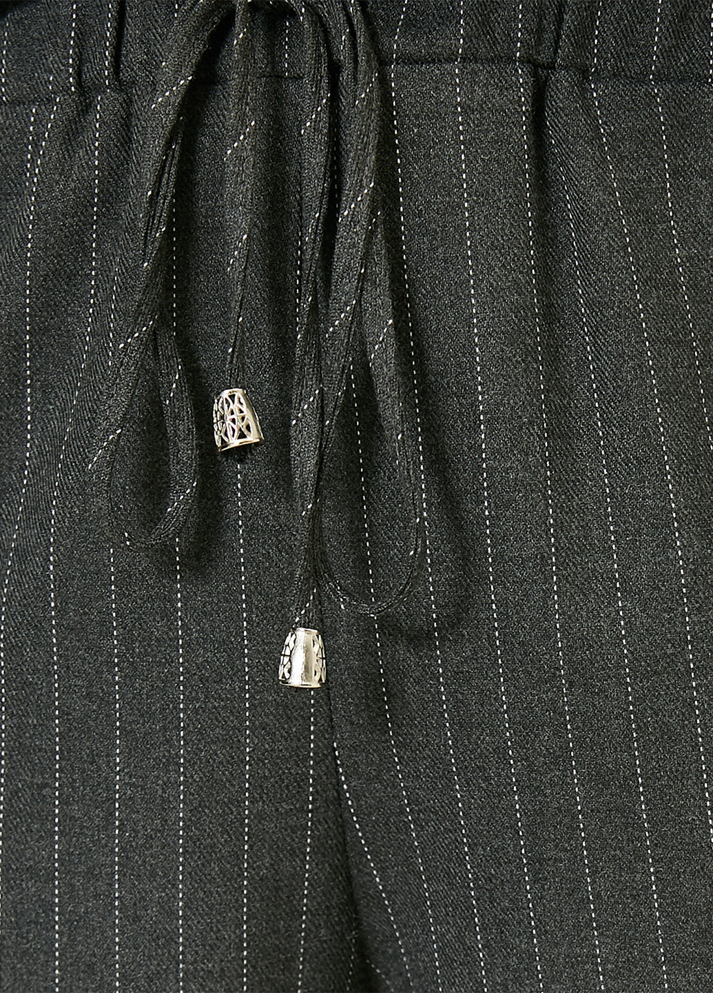Серые кэжуал демисезонные зауженные брюки KOTON