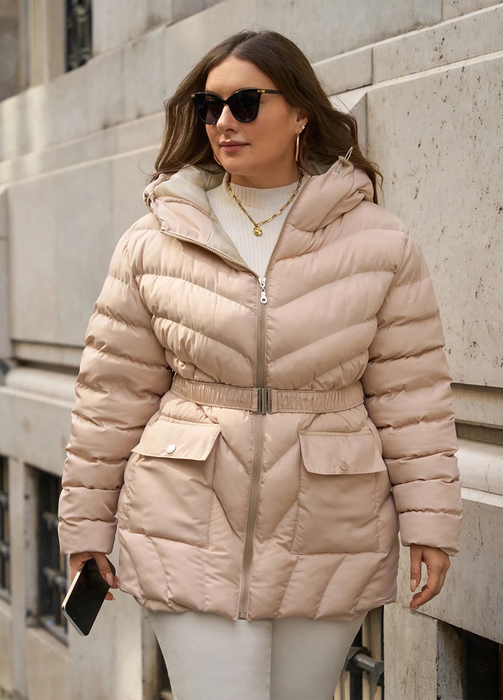 Бежевая зимняя куртка SHEIN