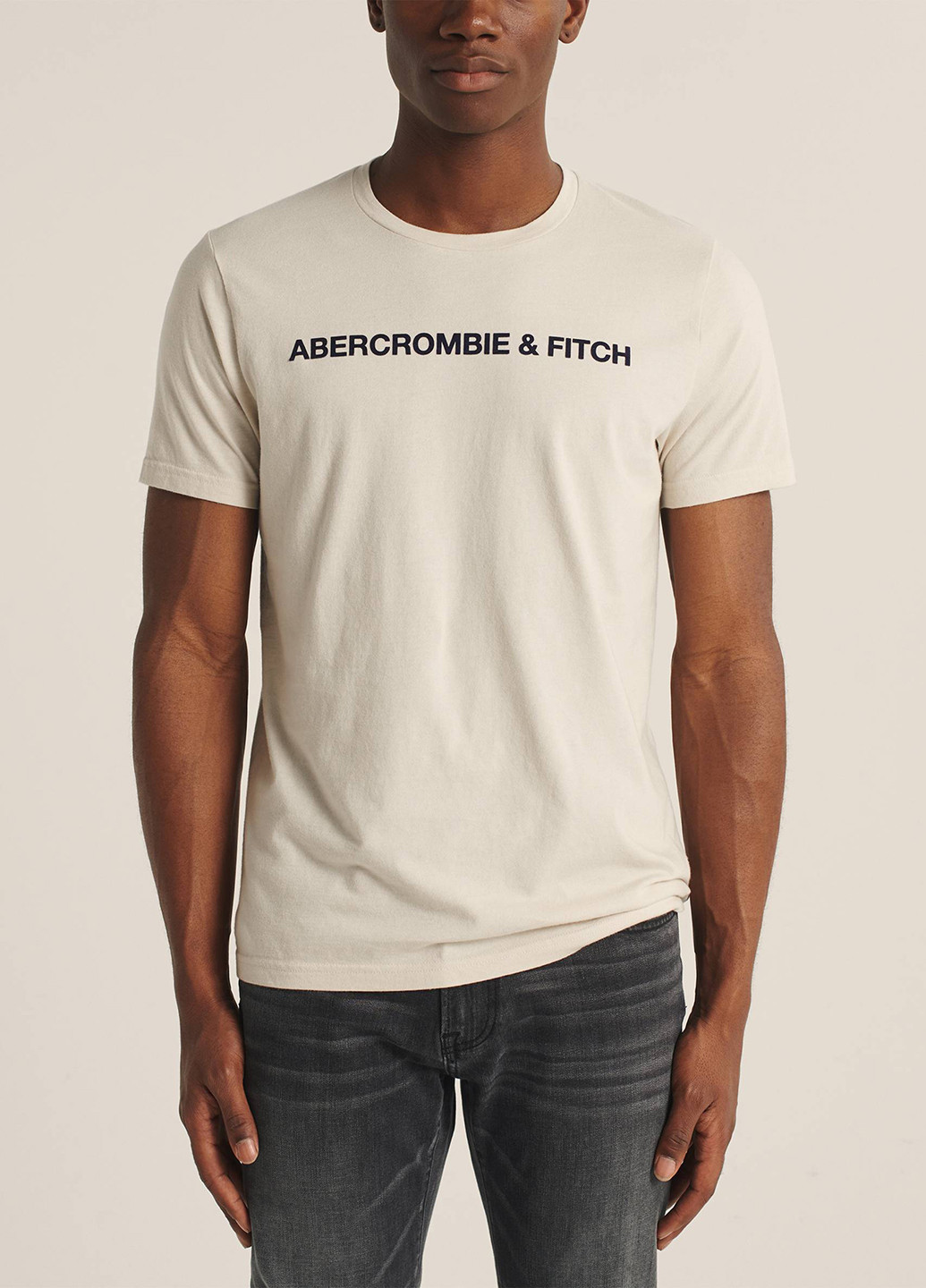 Светло-бежевая футболка Abercrombie & Fitch