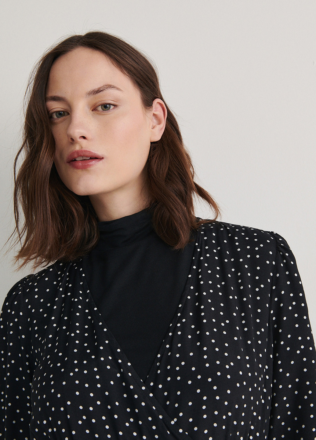 Чорно-білий кежуал сукня для вагітних в стилі армпір Reserved в горошок