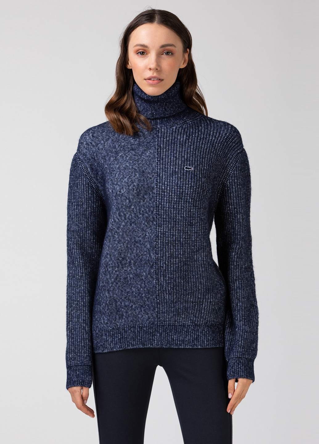 Темно-синій зимовий светр Lacoste