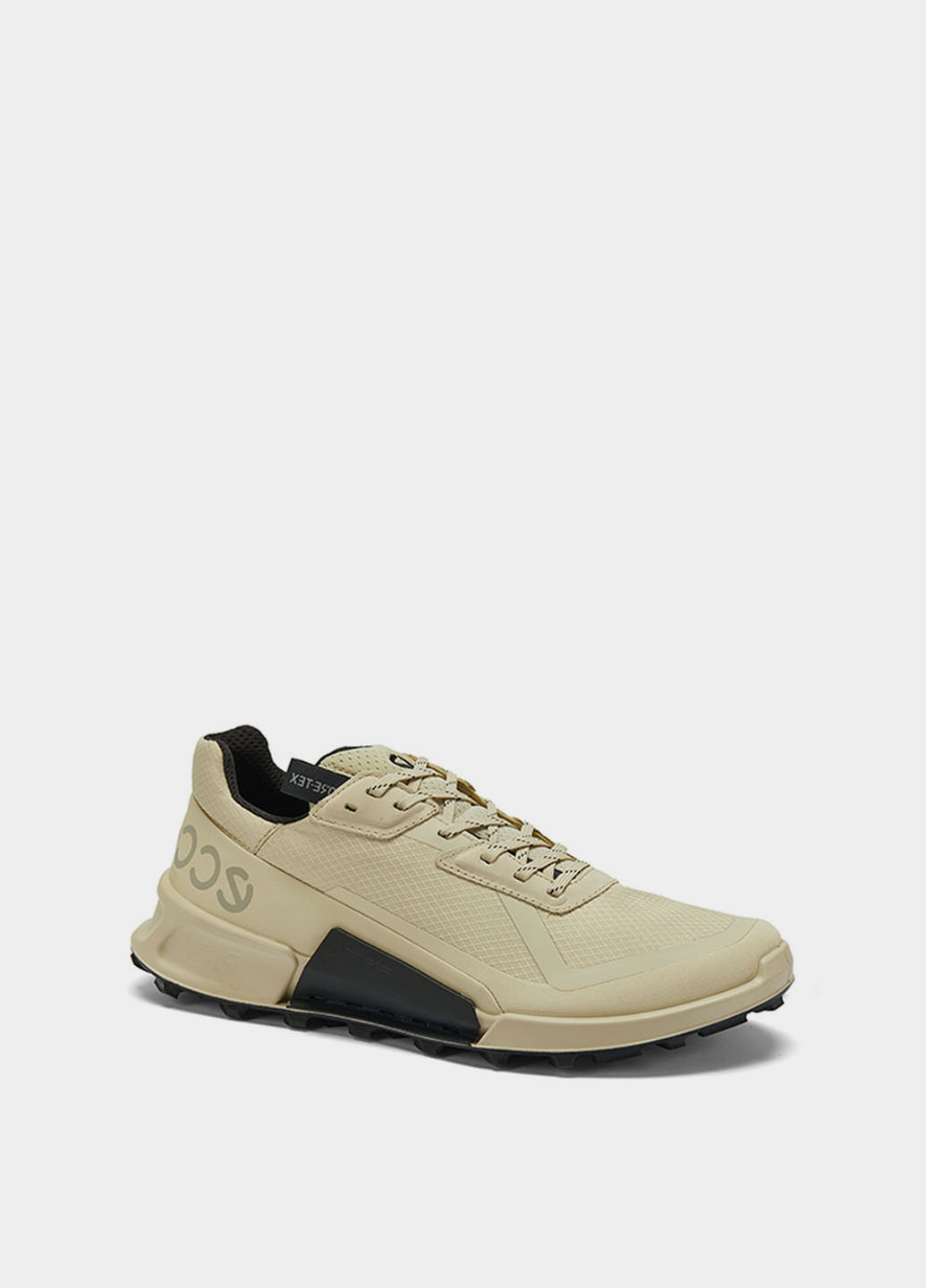 Коричневые демисезонные кросовки Ecco