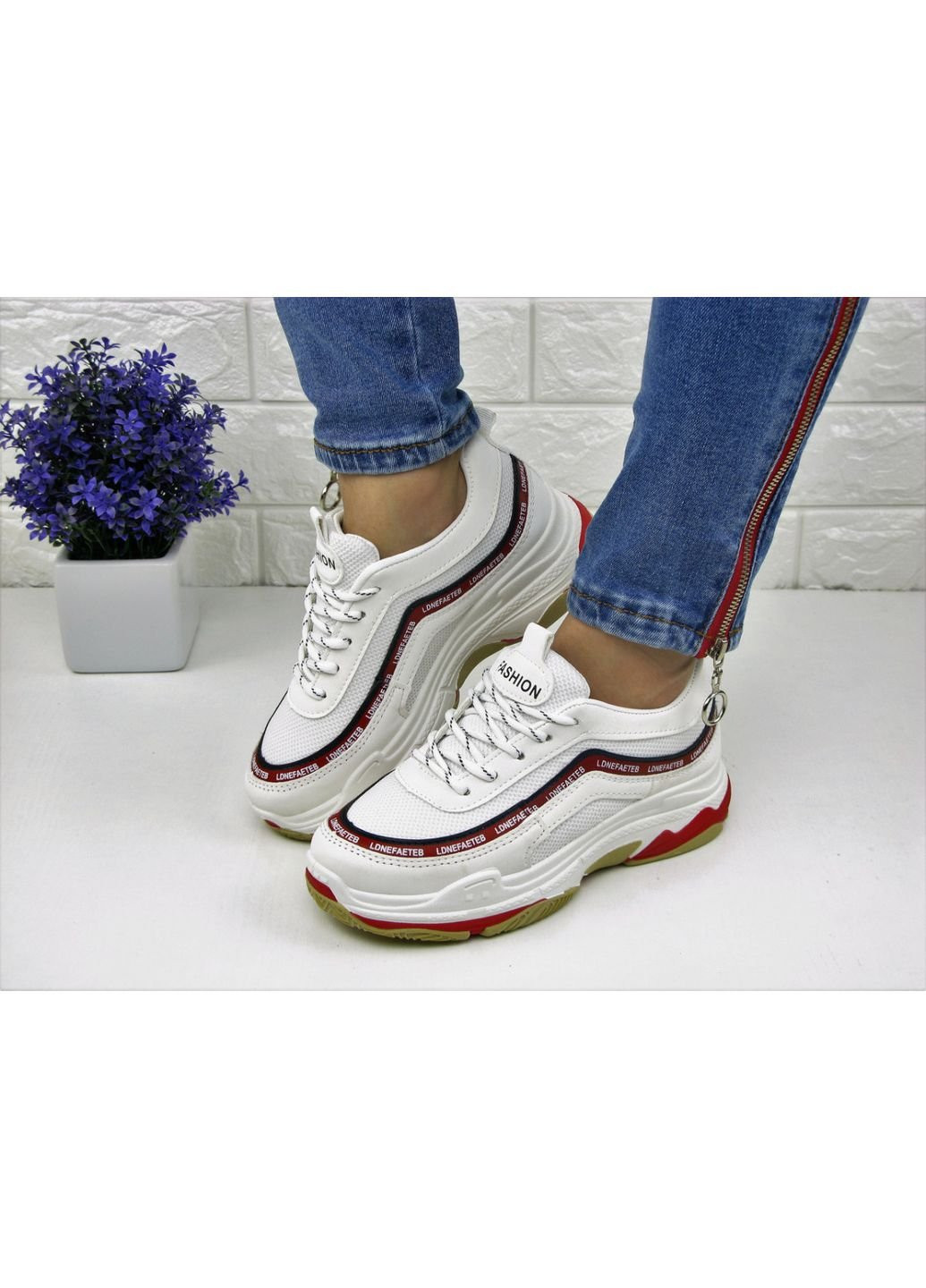 Белые демисезонные женские кроссовки scarlett 1072 37 23 см белый Fashion