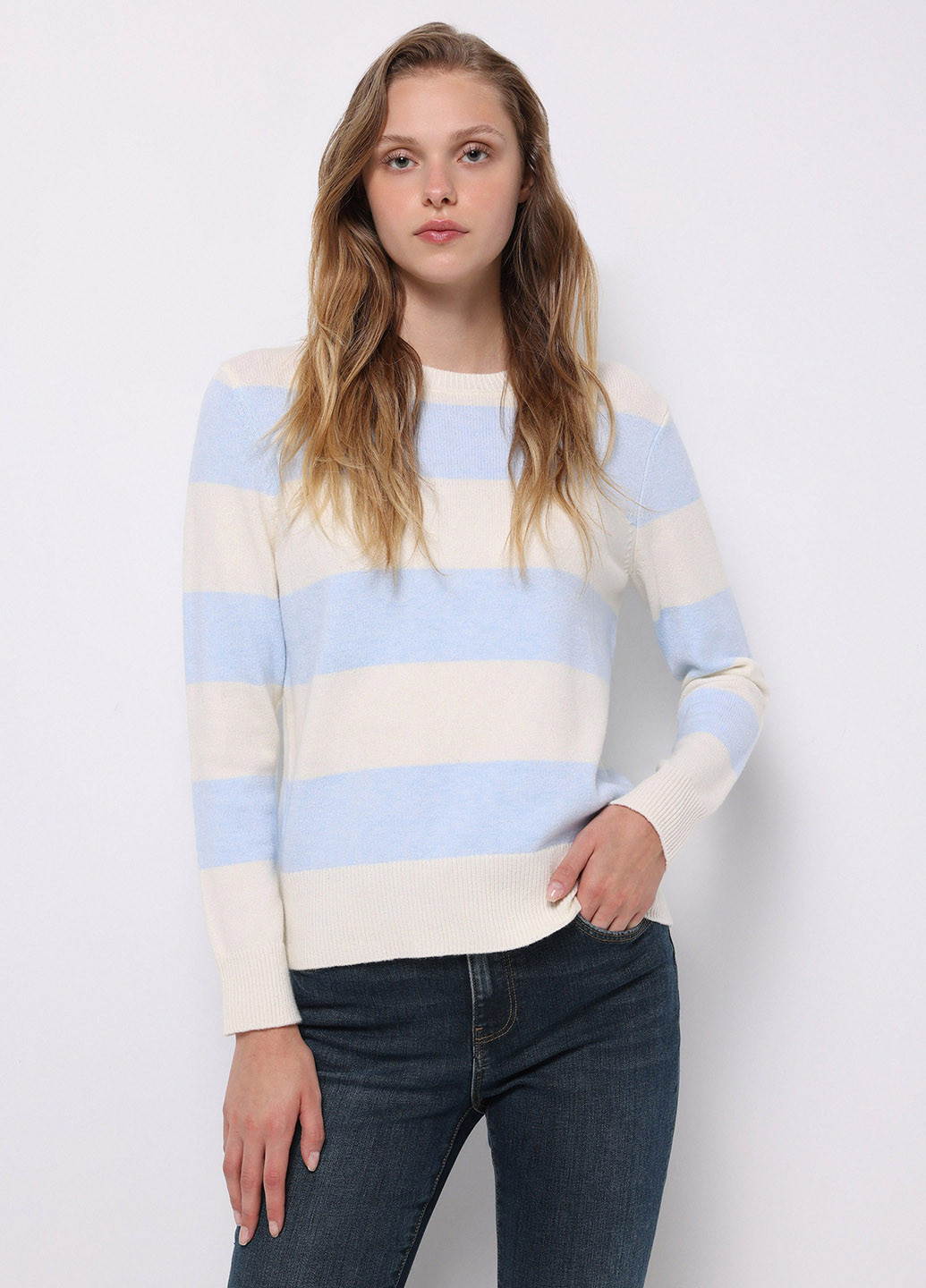 Голубой зимний джемпер джемпер Colin's