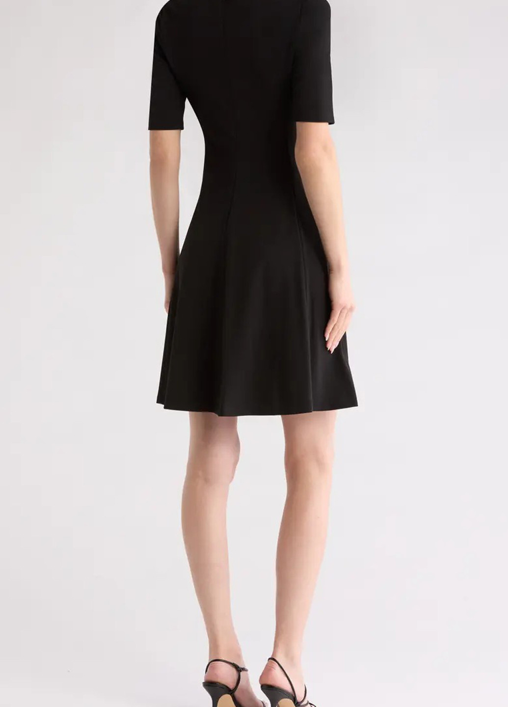 Черное кэжуал платье DKNY однотонное