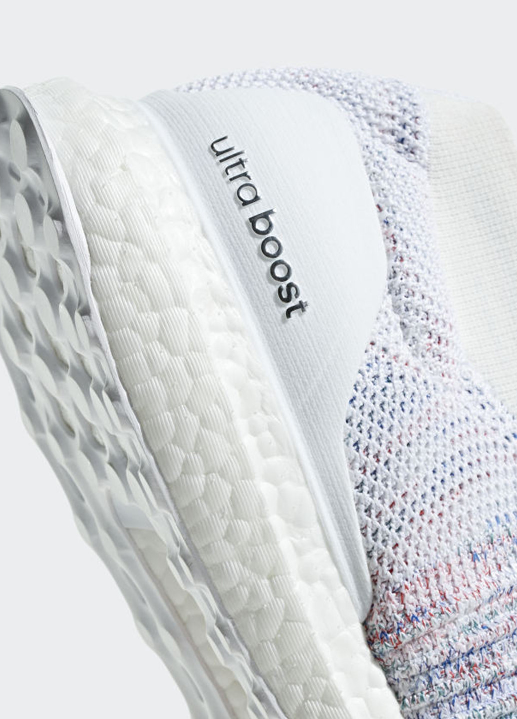 Цветные всесезонные кроссовки adidas Ultraboost Laceless