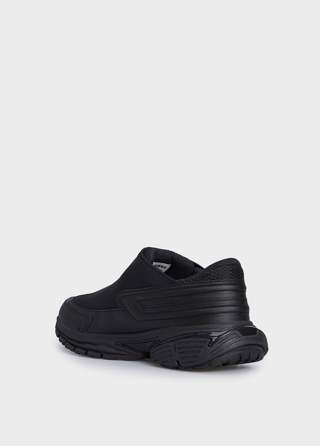 Черные всесезонные кроссовки Diesel