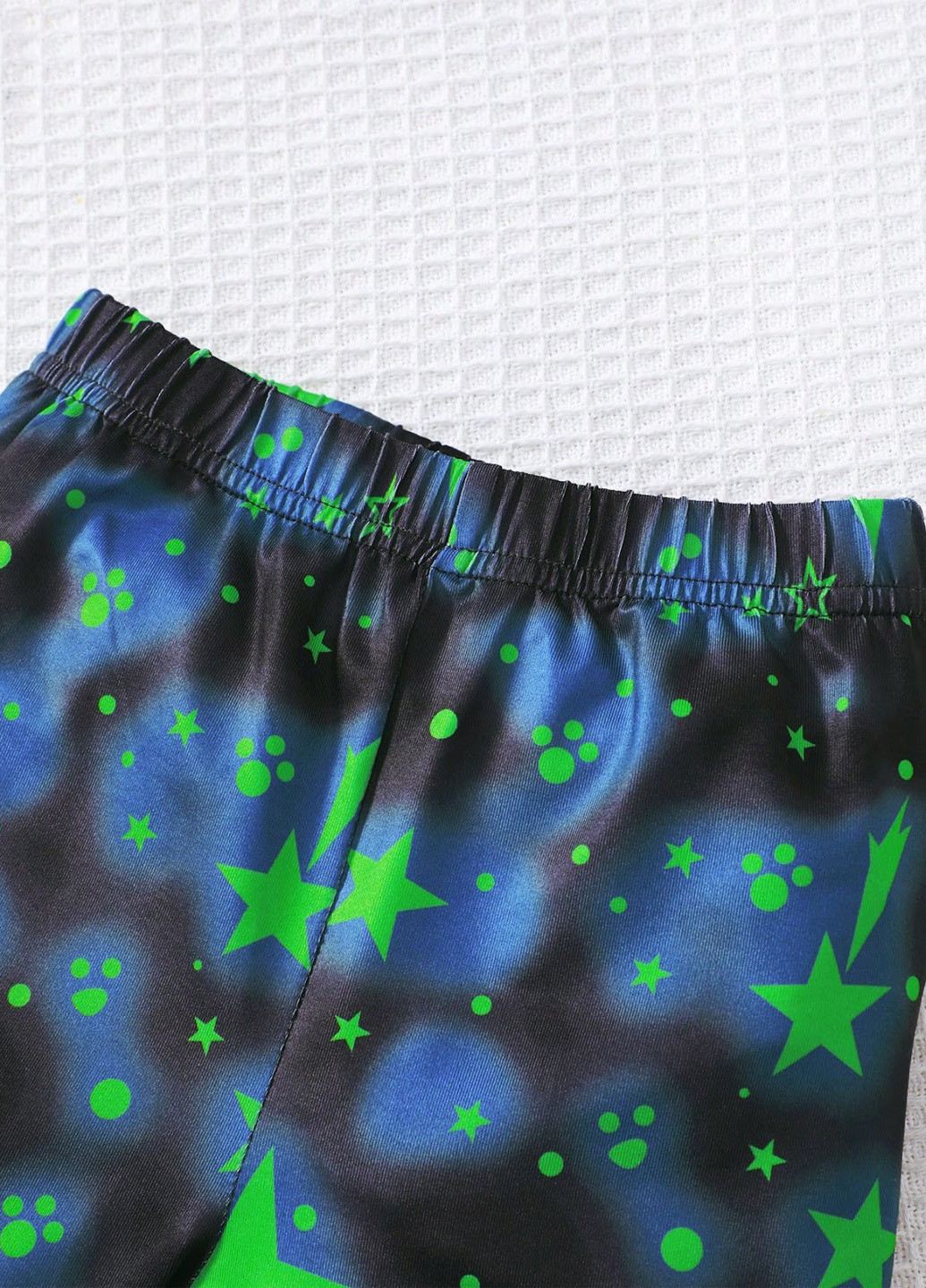 Комбінована всесезон піжама (футболка, шорти) футболка + шорти SHEIN