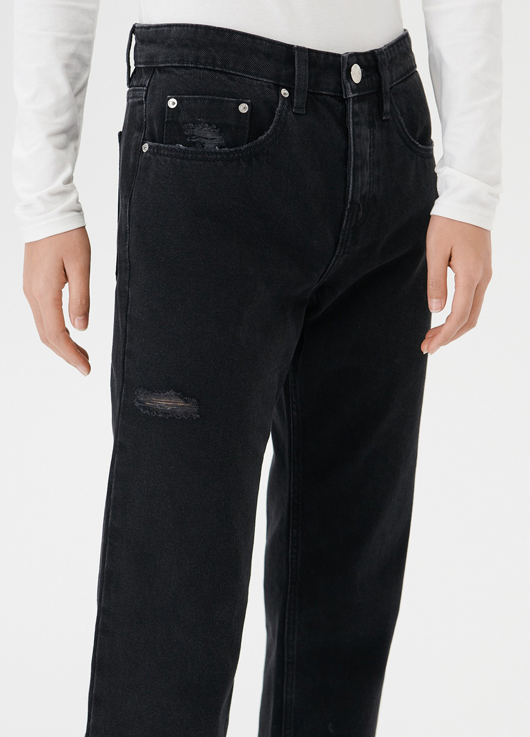 Черные демисезонные прямые, укороченные джинсы Sinsay