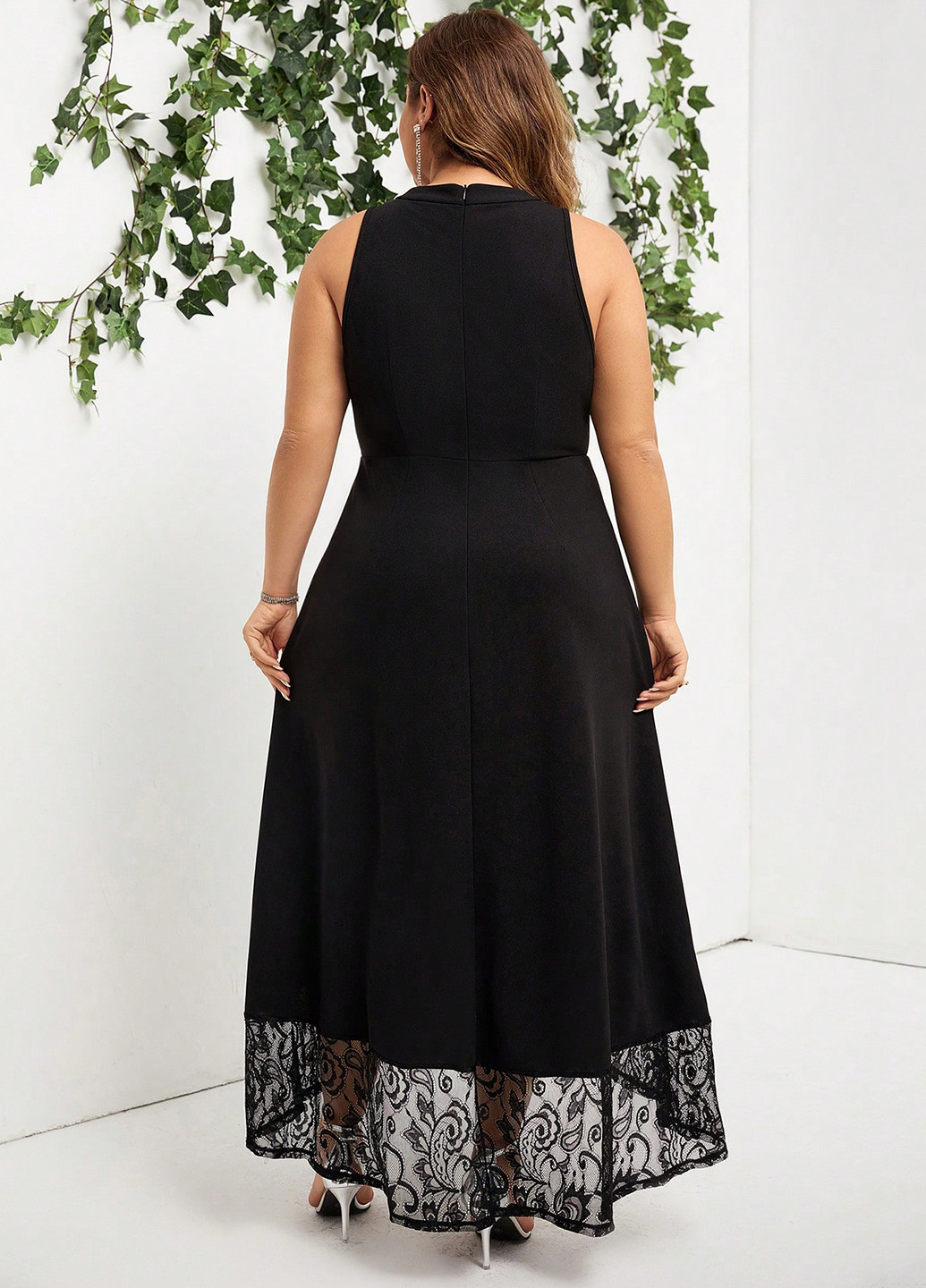 Чорна вечірня сукня кльош, на запах SHEIN однотонна