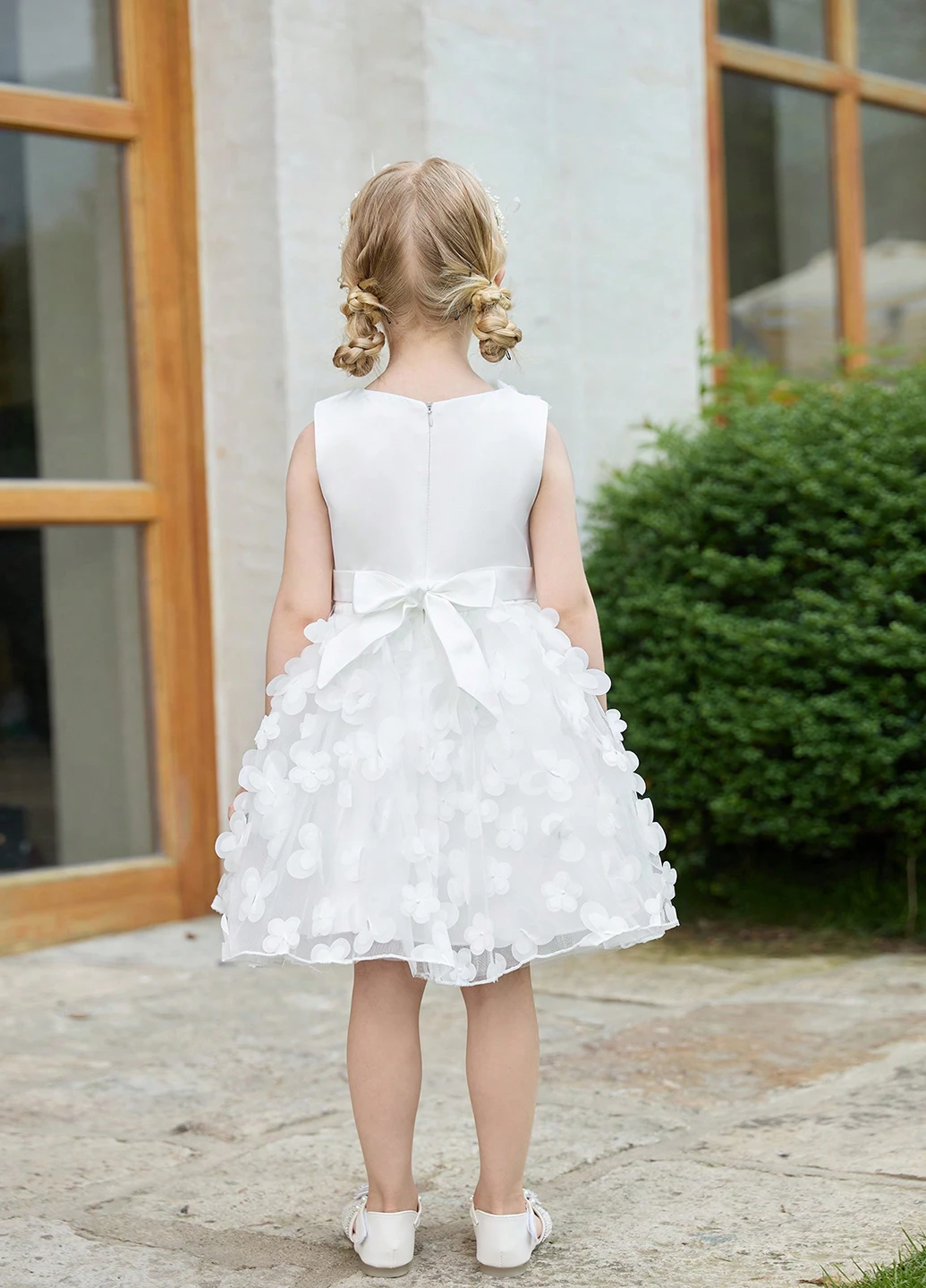 Біла сукня SHEIN (331624085)