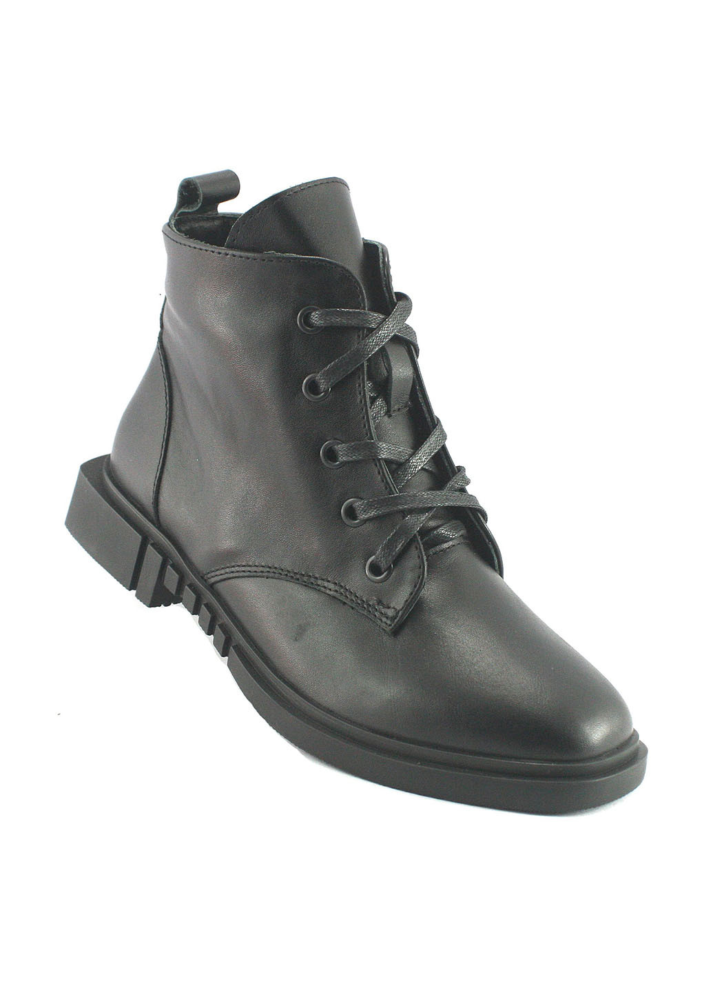 Зимние ботинки Mila со шнуровкой