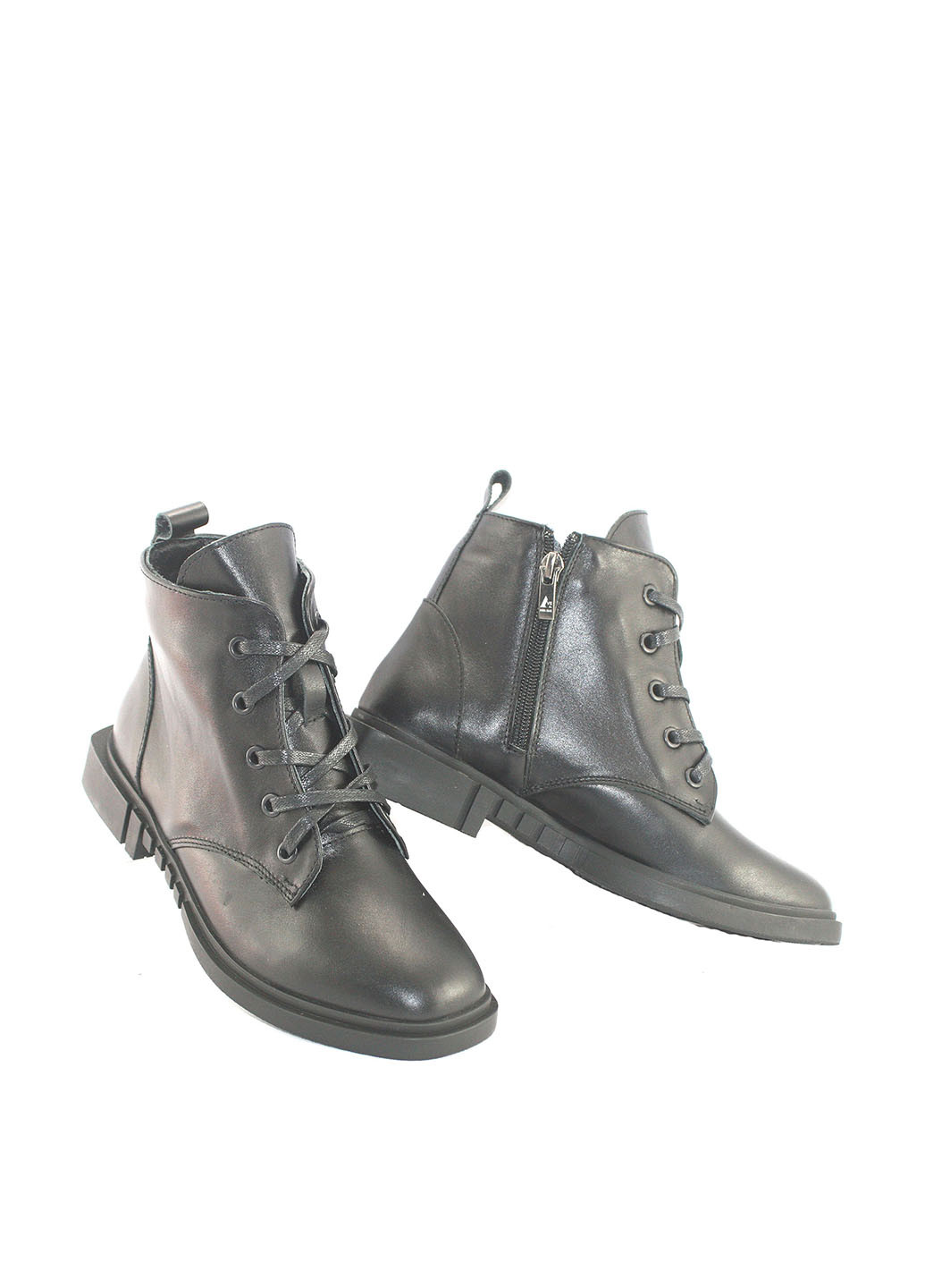 Зимние ботинки Mila со шнуровкой