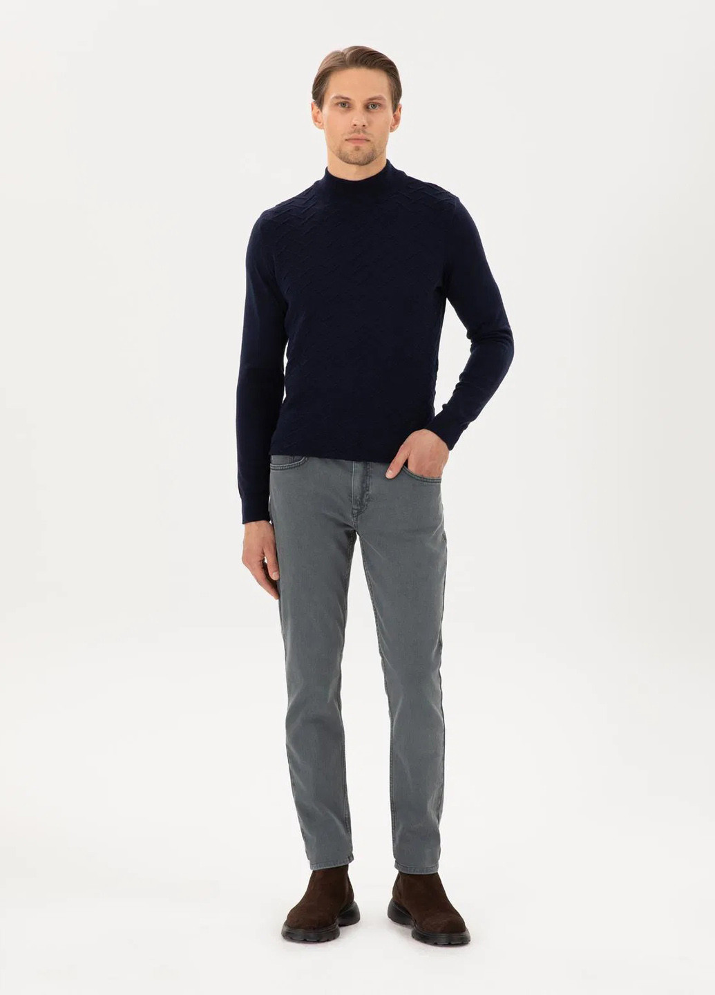 Темно-синій демісезонний светр Pierre Cardin