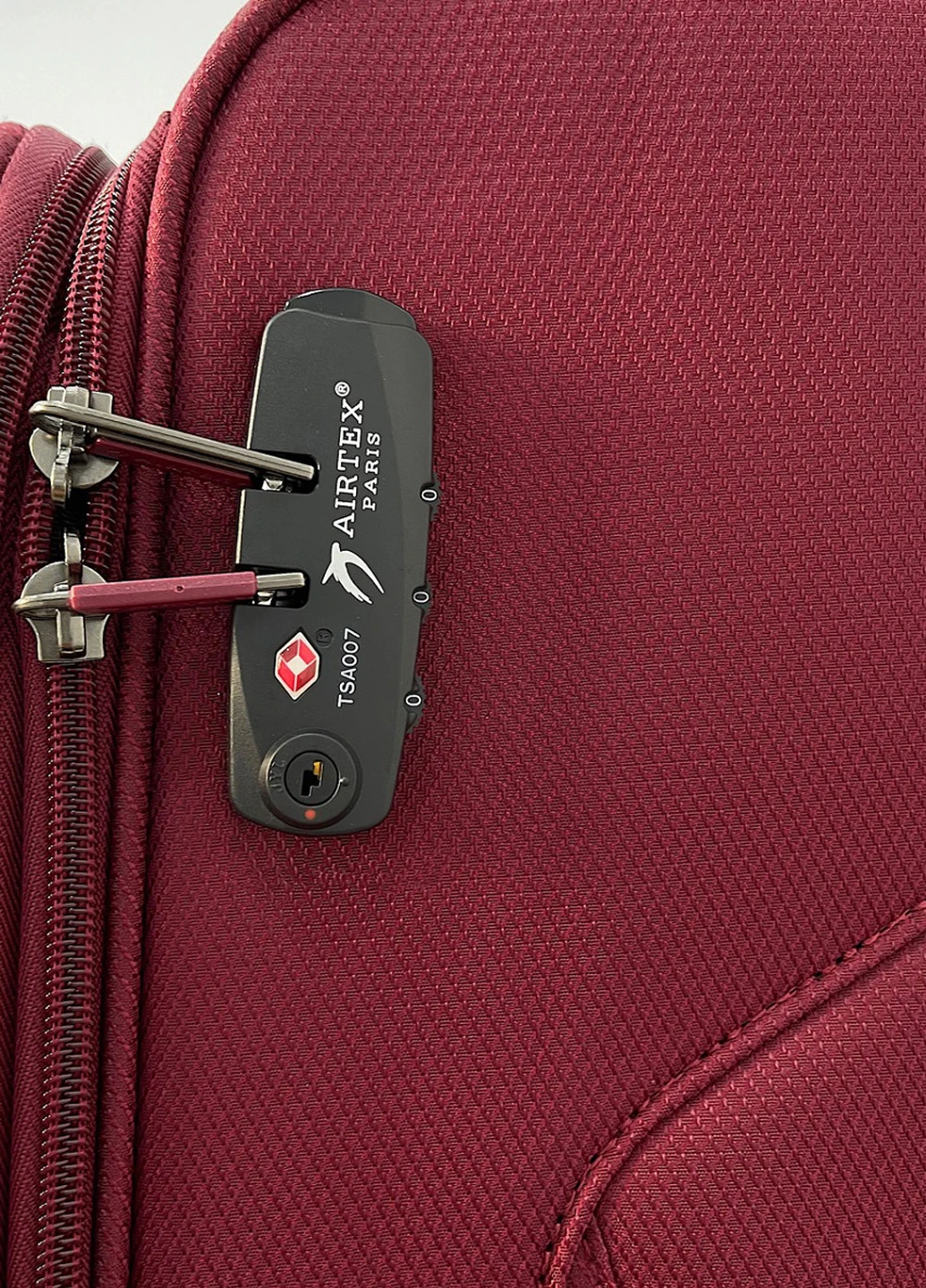 Чемодан тканевый большой 78 см AIRTEX 841 (251472708)