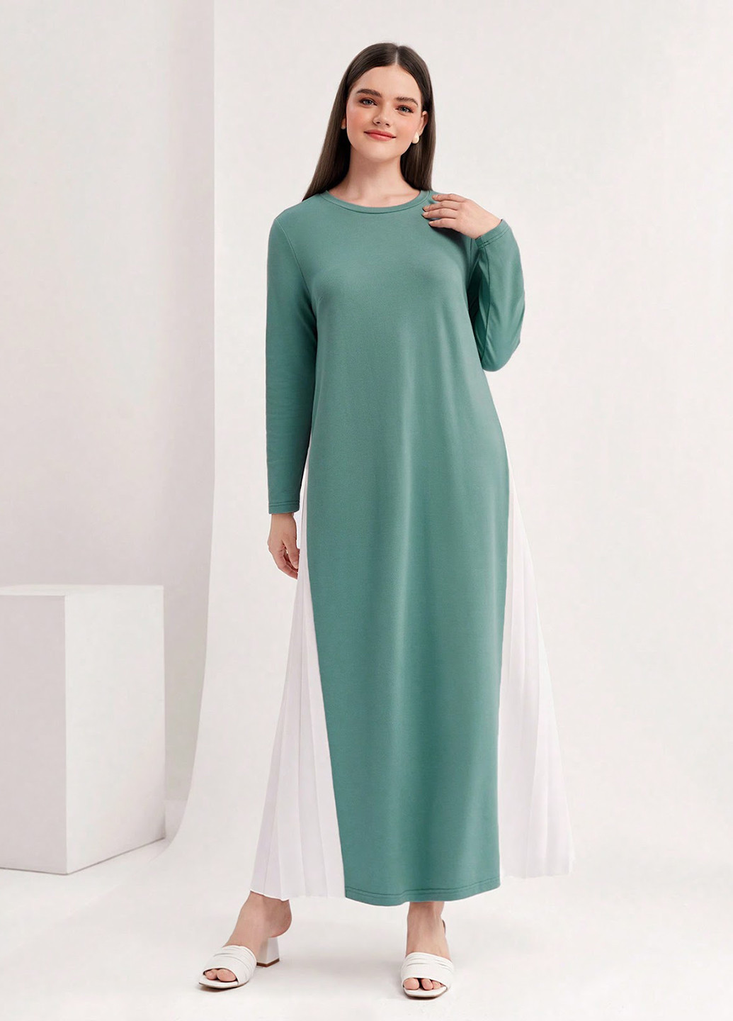 Светло-бирюзовое кэжуал платье платье-свитшот, плиссированное SHEIN однотонное