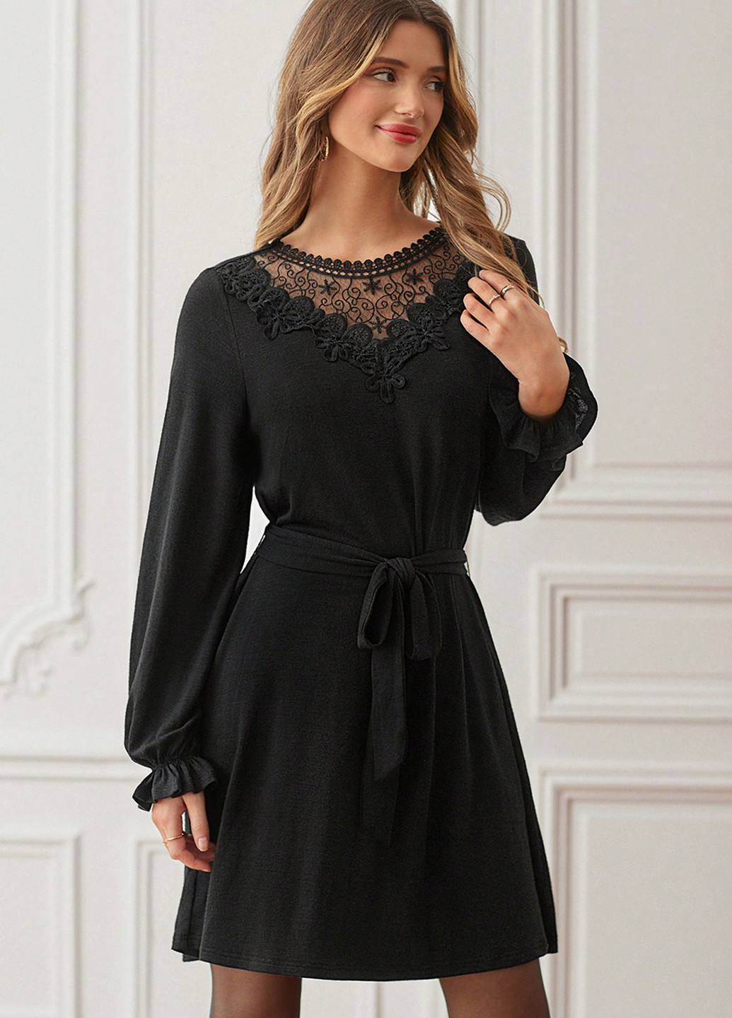 Черное кэжуал платье а-силуэт SHEIN однотонное