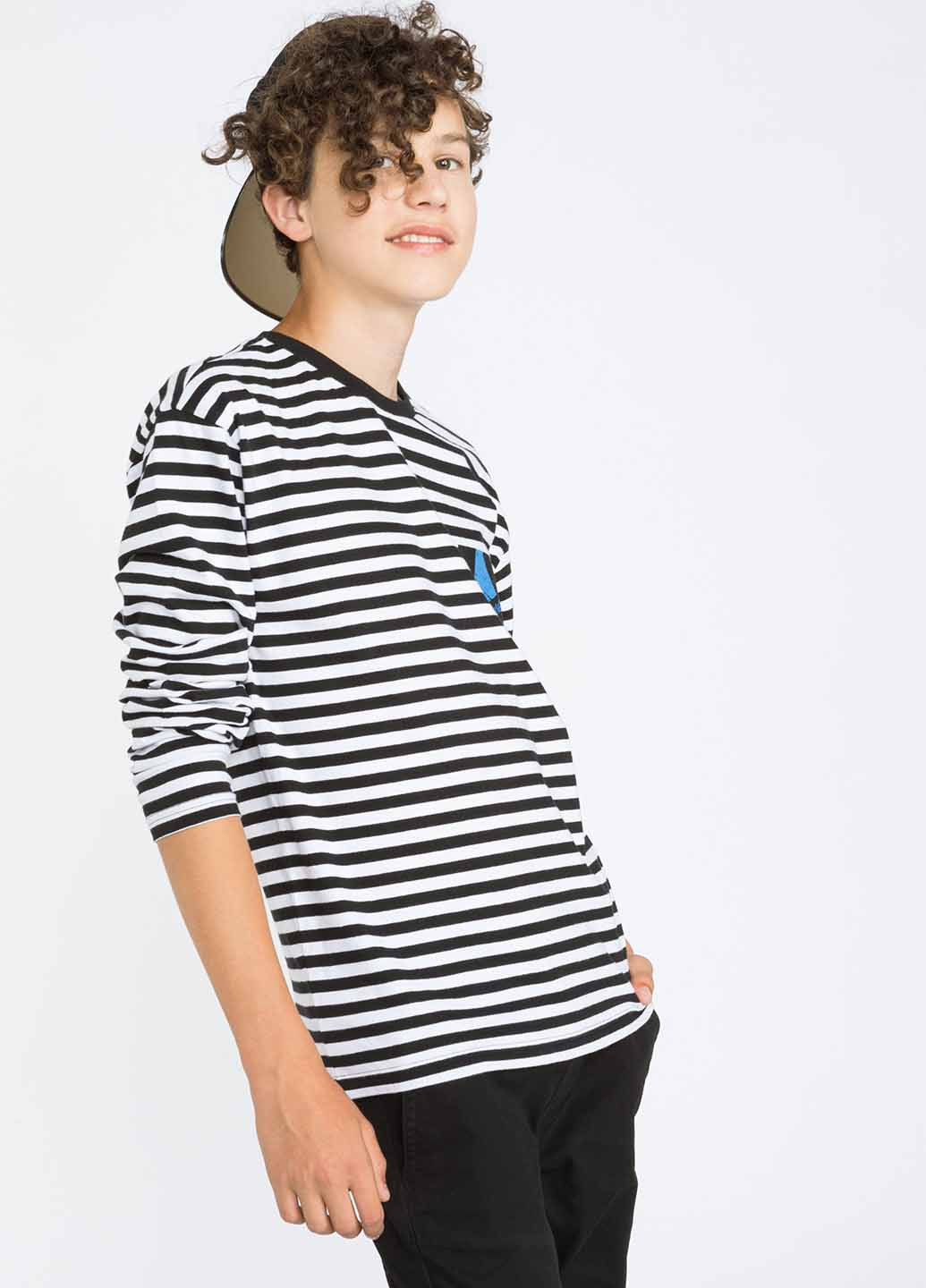 Черно-белый демисезонный кэжуал лонгслив Reporter Young в полоску
