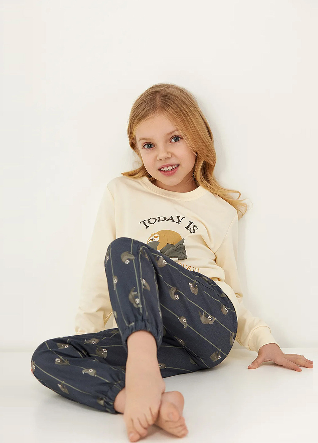 Айворі всесезон комплект (лонгслів, штани) лонгслів + брюки Ellen