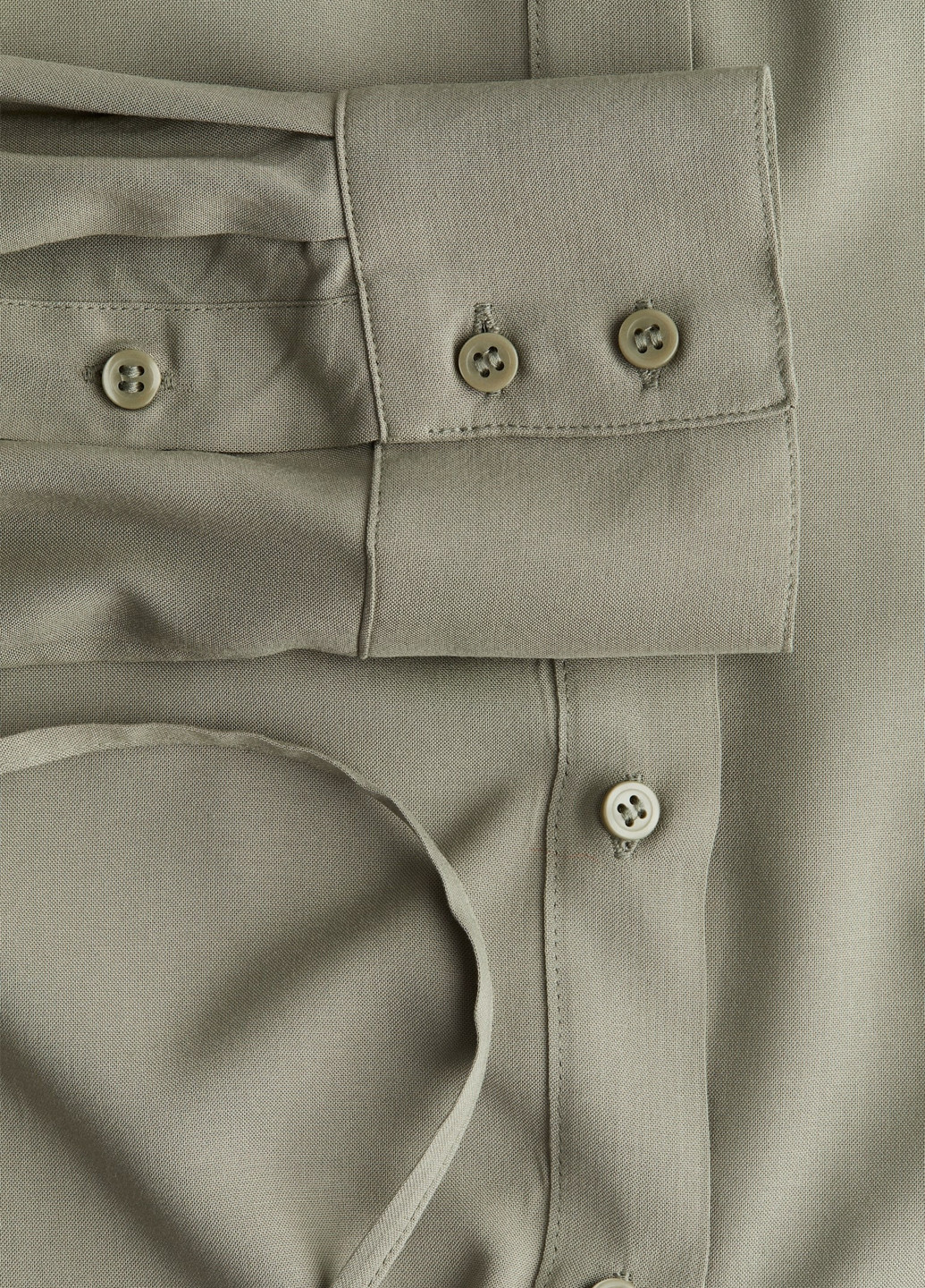 Оливковая кэжуал рубашка однотонная H&M