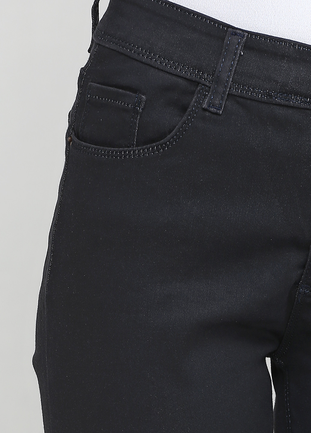 Темно-серые демисезонные зауженные джинсы MRS