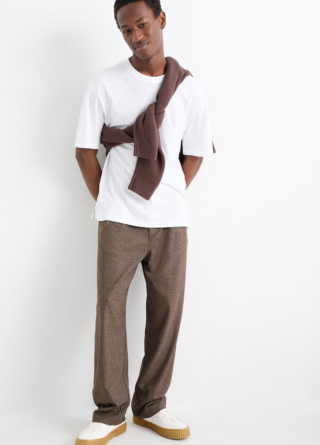 Коричневые кэжуал демисезонные прямые брюки C&A