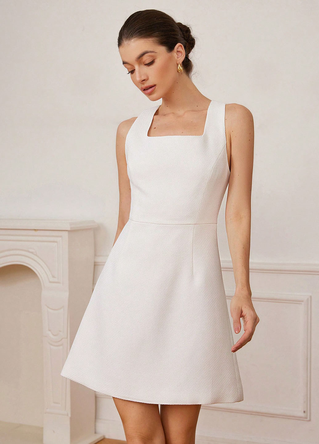 Белое кэжуал платье а-силуэт SHEIN однотонное