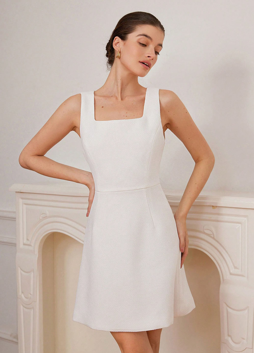 Белое кэжуал платье а-силуэт SHEIN однотонное