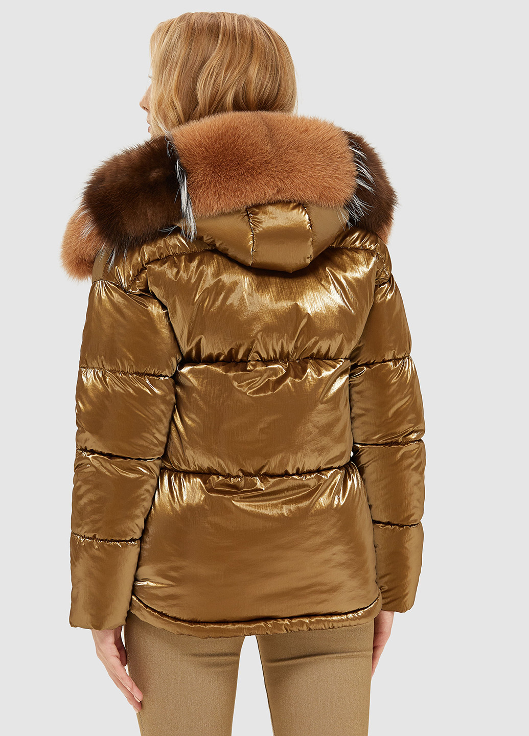 Золотистая зимняя куртка MN