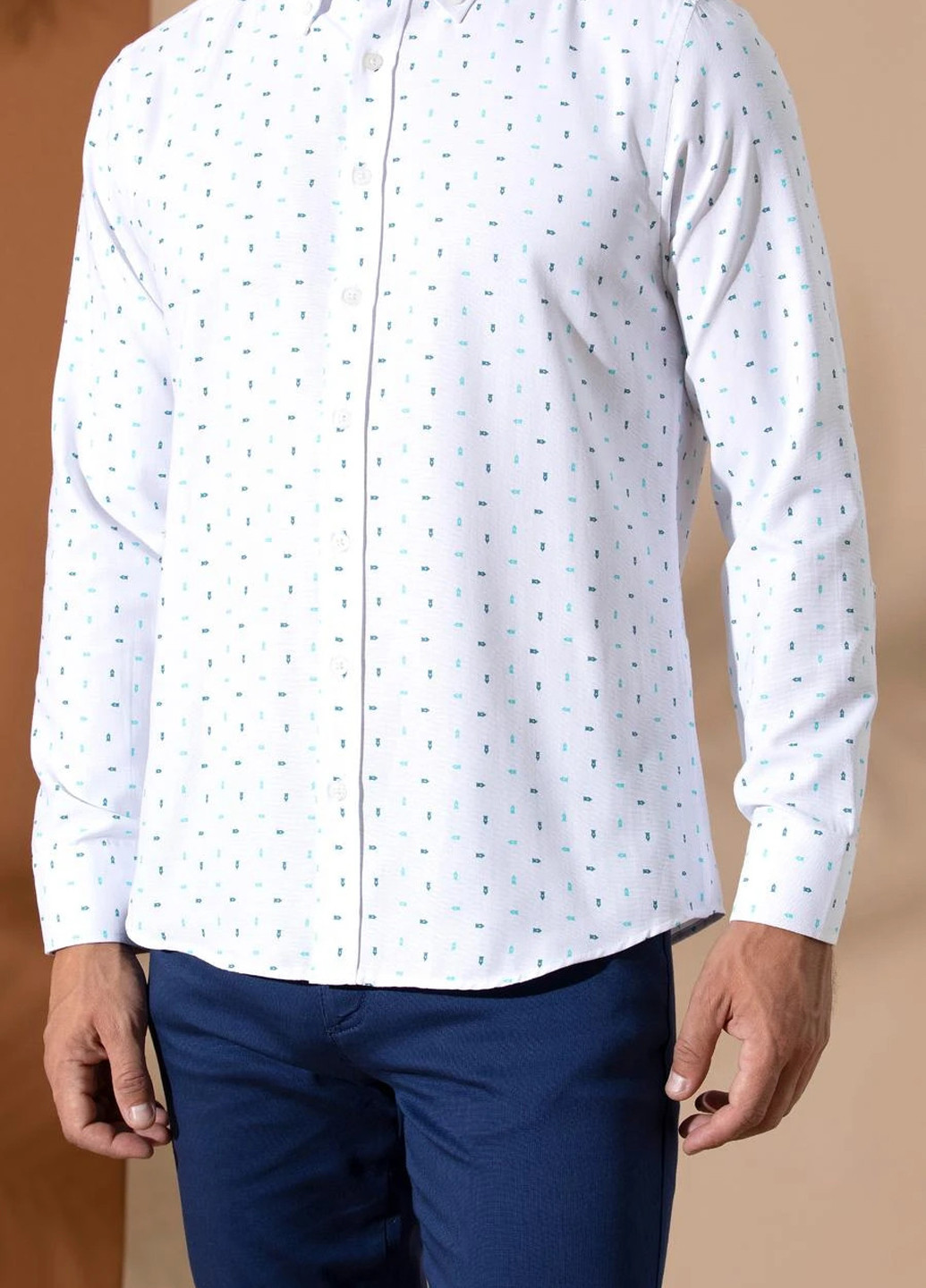 Белая кэжуал рубашка с рисунком Pierre Cardin