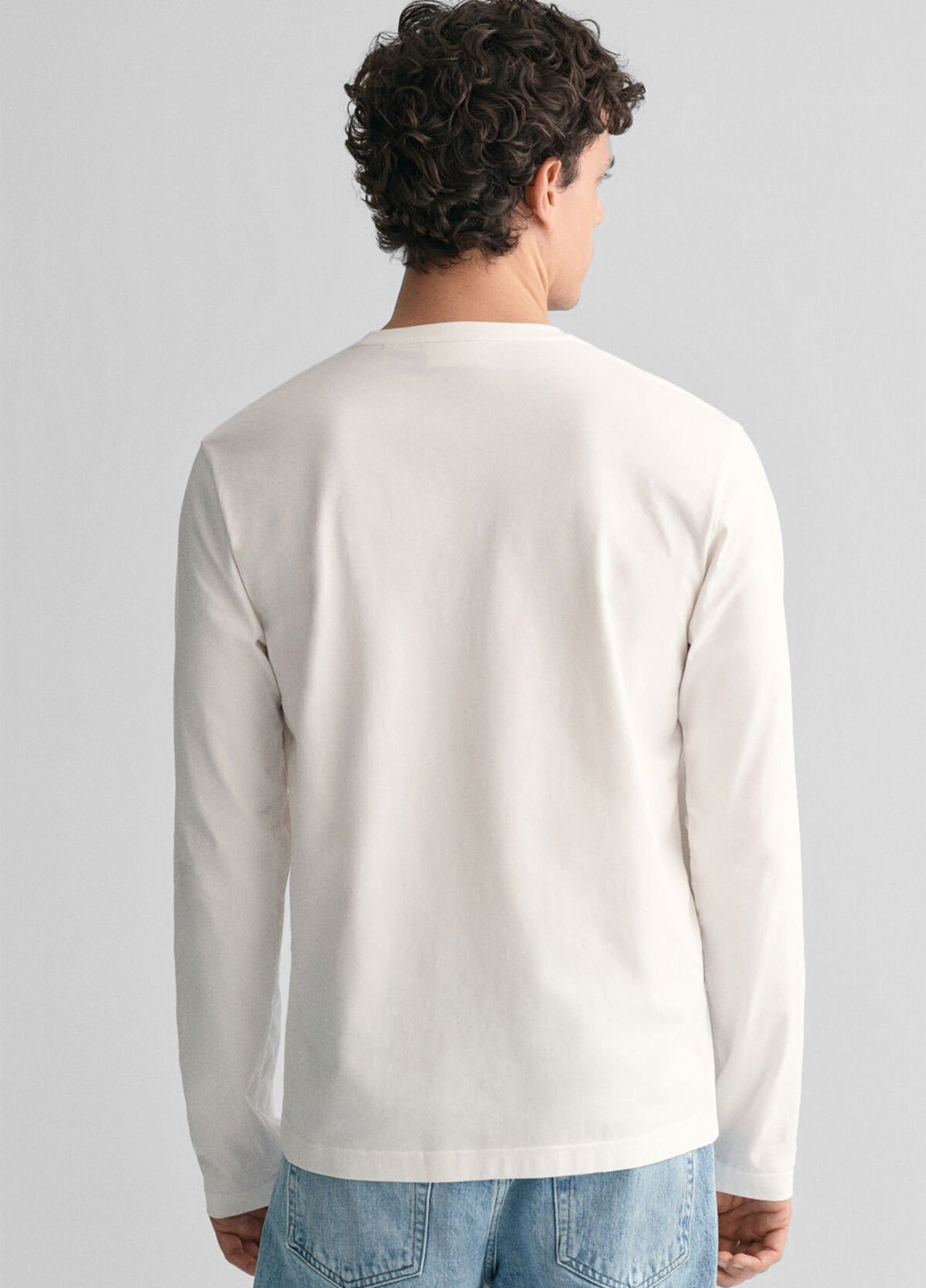 Белый демисезонный кэжуал лонгслив Gant однотонный