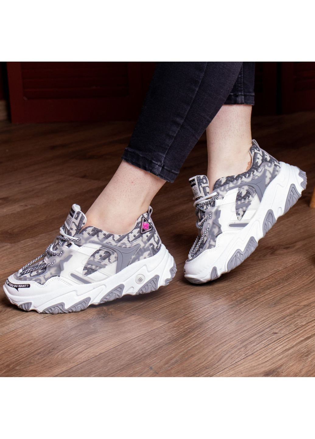Сірі осінні кросівки жіночі rat 2468 39 24 см сірий Fashion