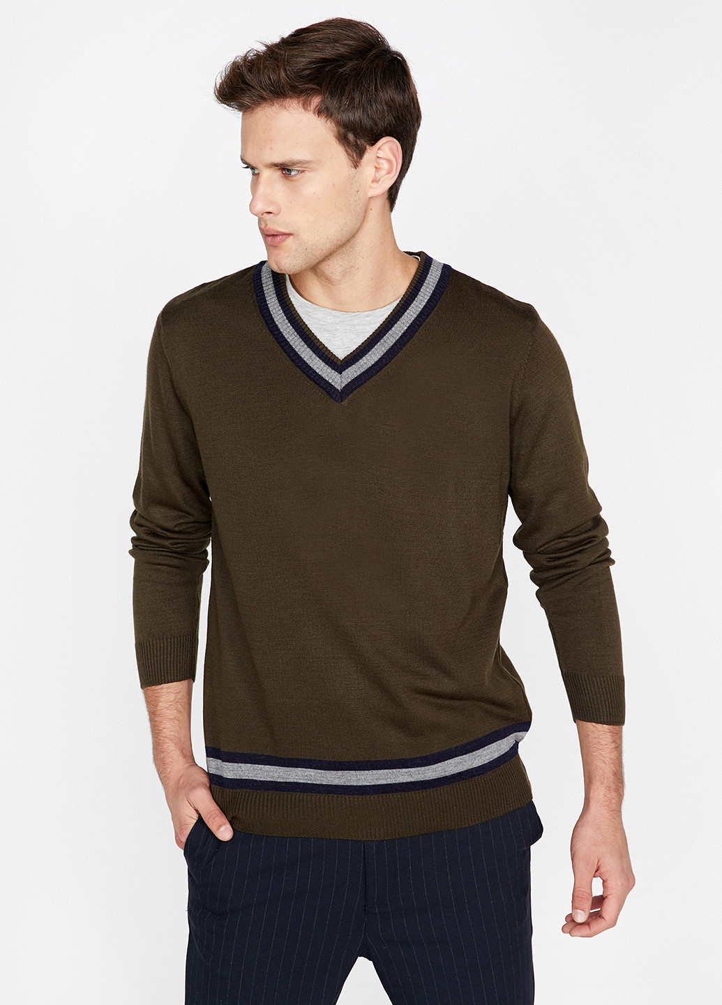 Оливковый (хаки) зимний пуловер пуловер KOTON