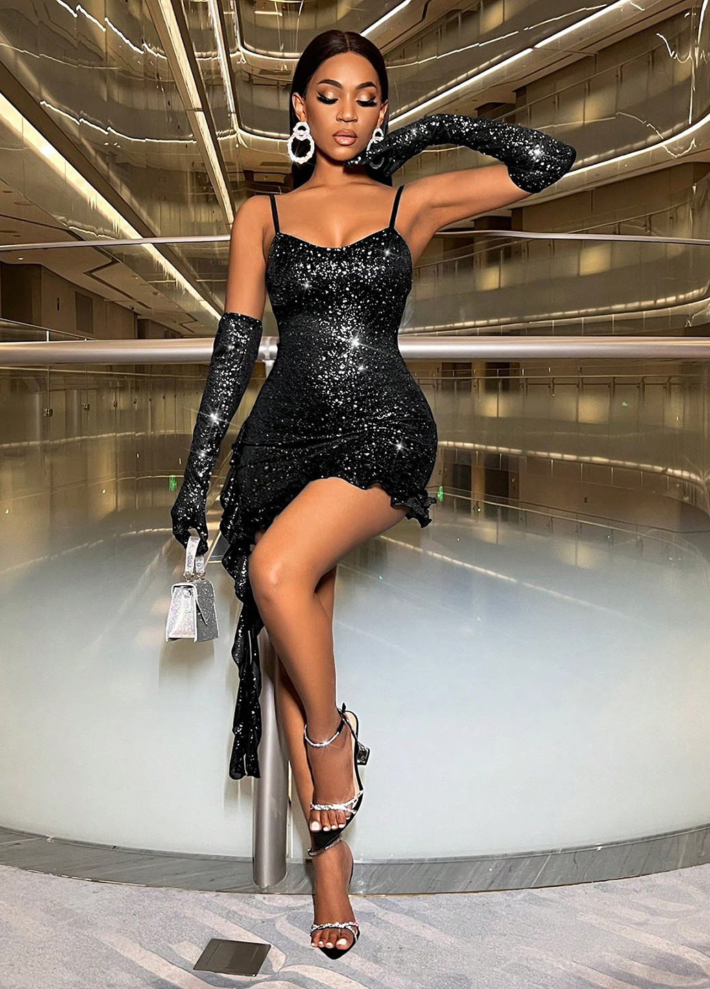 Черное коктейльное, вечернее платье силуэтная SHEIN однотонное