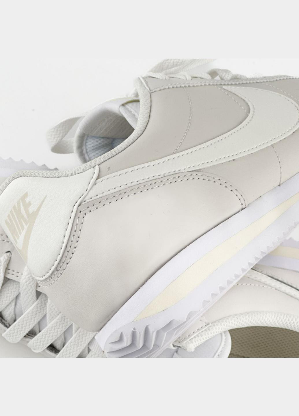 Кроссовки DN1791-002 Nike Cortez Phantom светло-серые демисезоны (317225747)