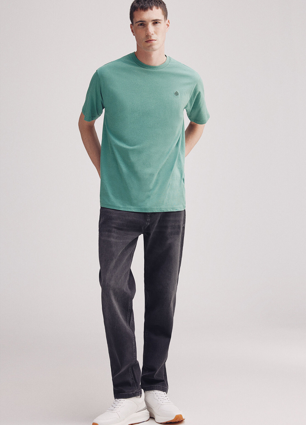 Темно-зеленая футболка Springfield