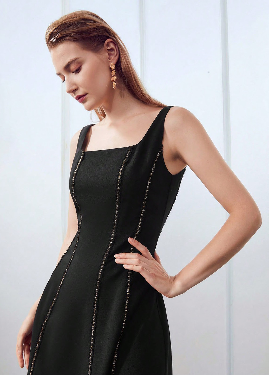 Черное кэжуал платье а-силуэт SHEIN однотонное