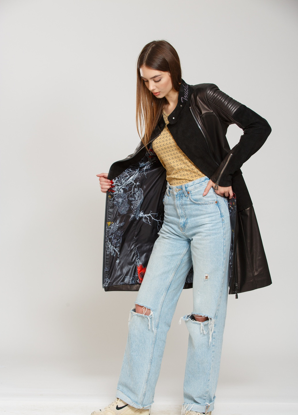 Плащ Чорний Donna Bacconi демісезон (243759007)