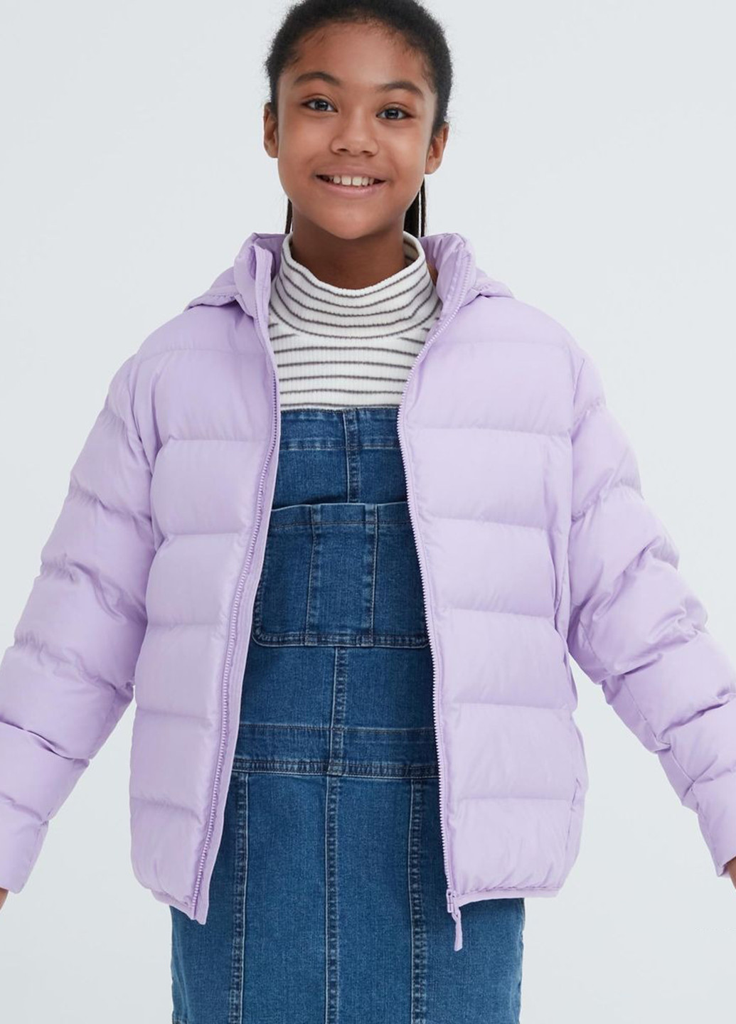 Сиреневая демисезонная куртка Uniqlo