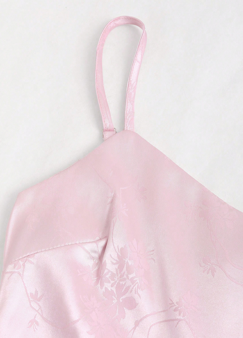 Светло-розовое коктейльное, кэжуал платье клеш, плиссированное SHEIN с цветочным принтом