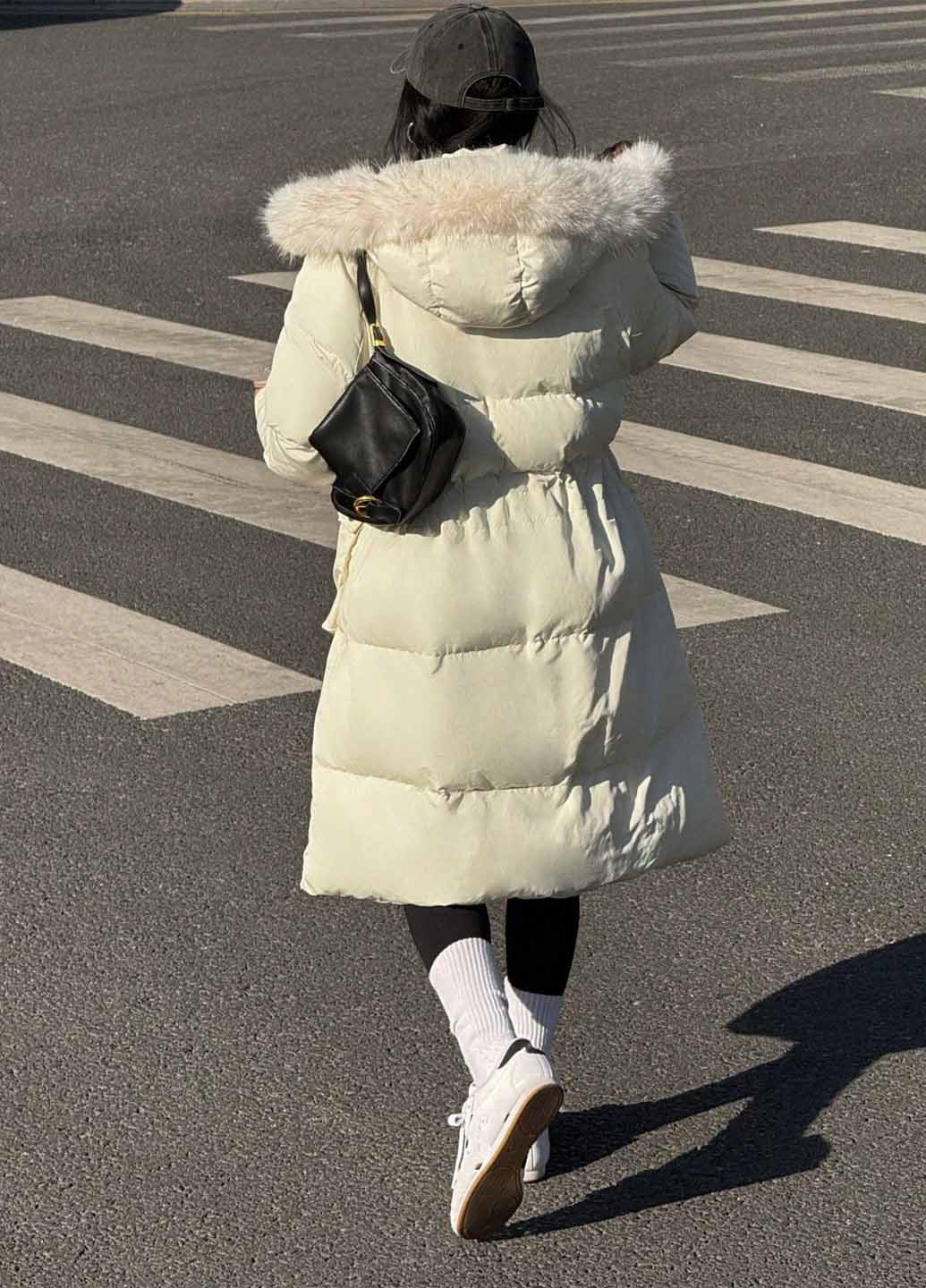 Кремовая зимняя куртка SHEIN