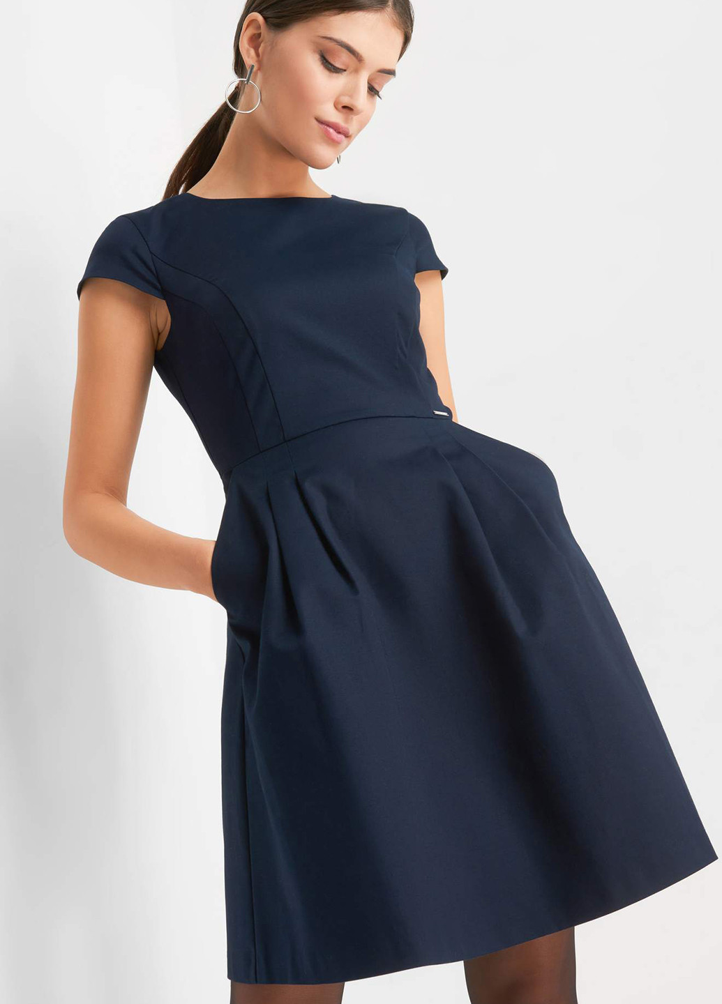 Темно-синее кэжуал платье короткое Orsay