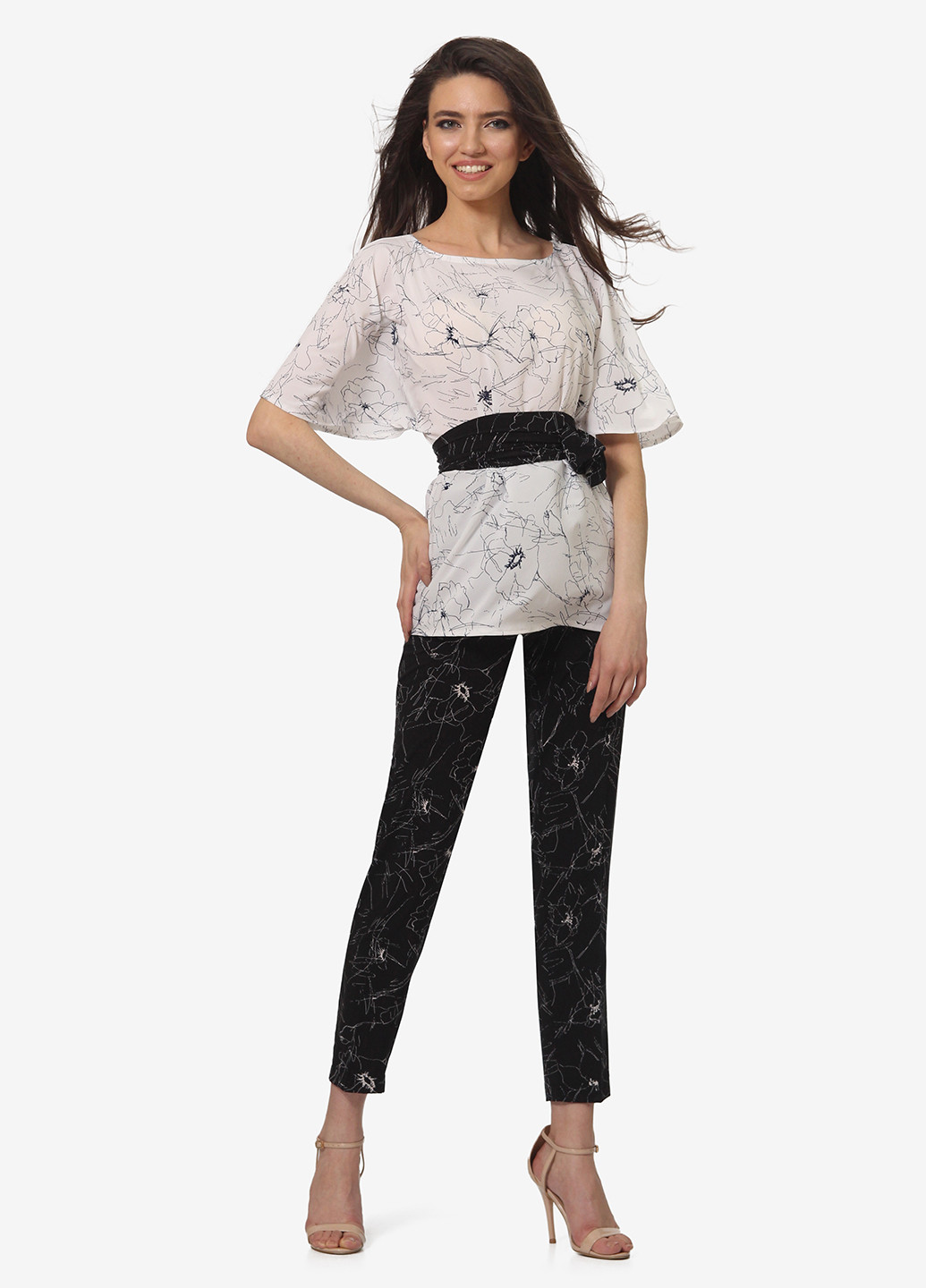 Чорно-білий літній комплект (блуза, штани) Lila Kass