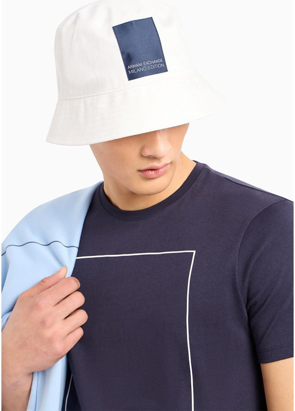 Темно-синяя футболка Armani Exchange