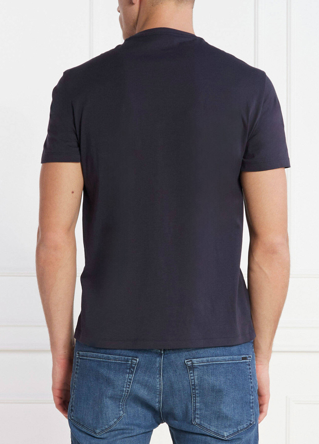 Темно-синяя футболка Armani Exchange