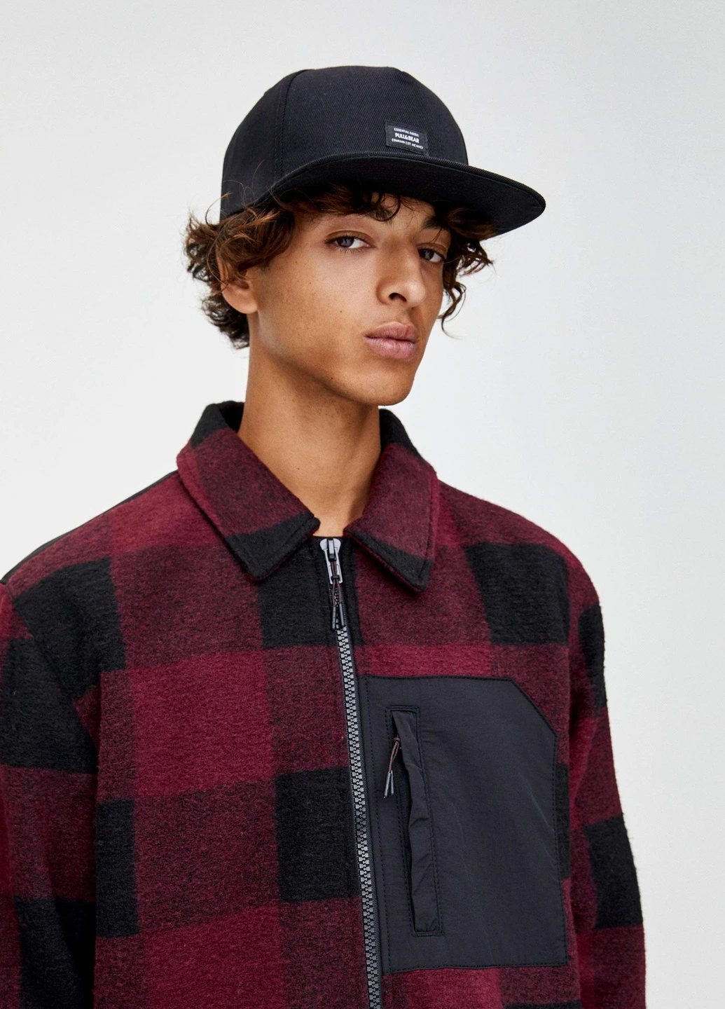 Бордова куртка легка,бордовий в клітку, Pull & Bear