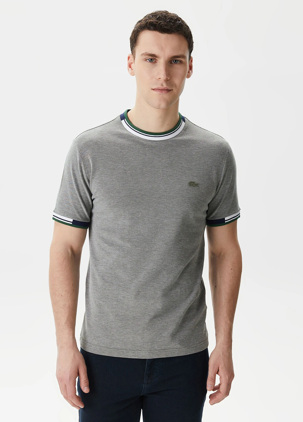Сіра футболка Lacoste