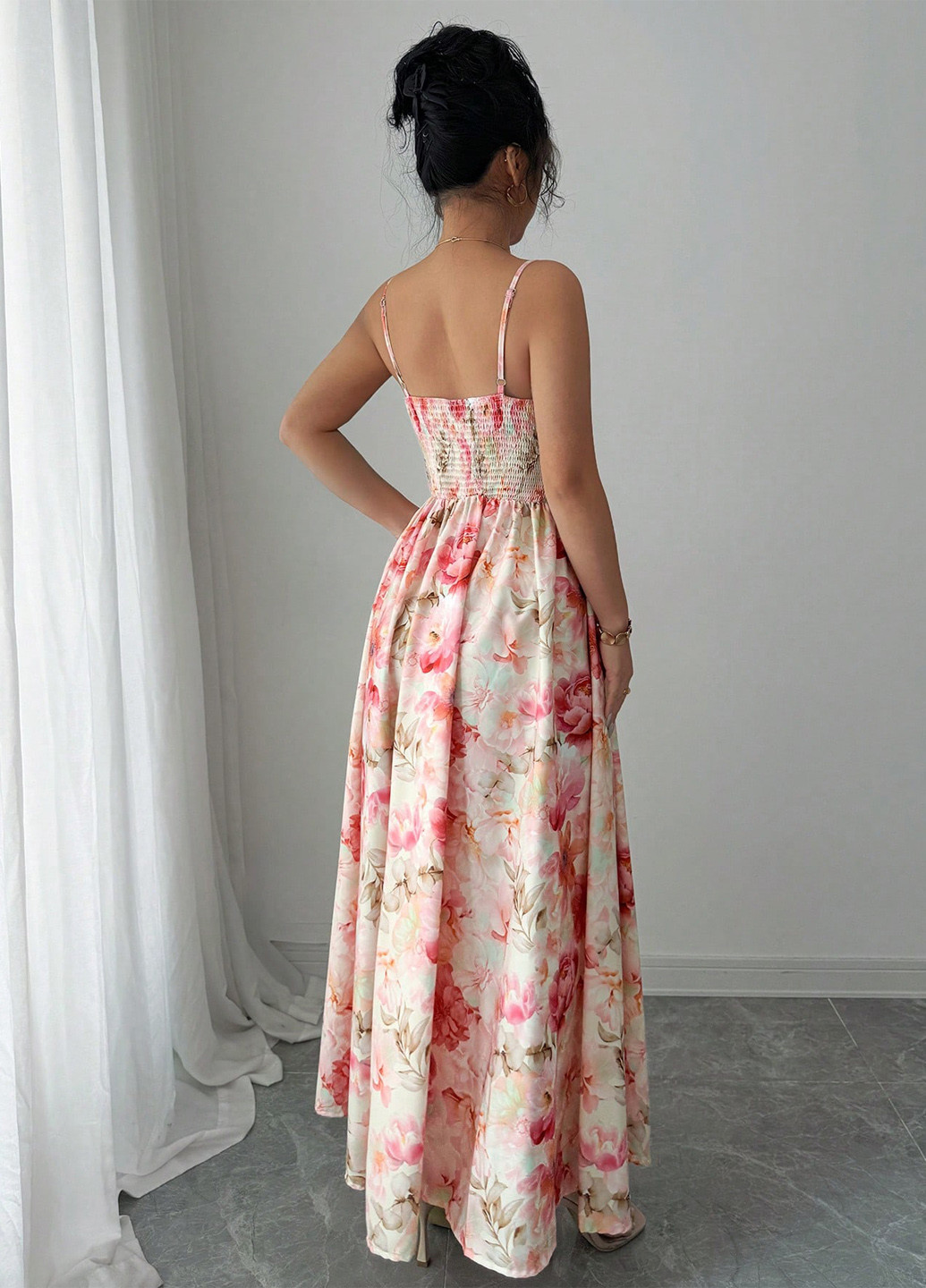 Комбинированное кэжуал платье с открытыми плечами SHEIN с цветочным принтом