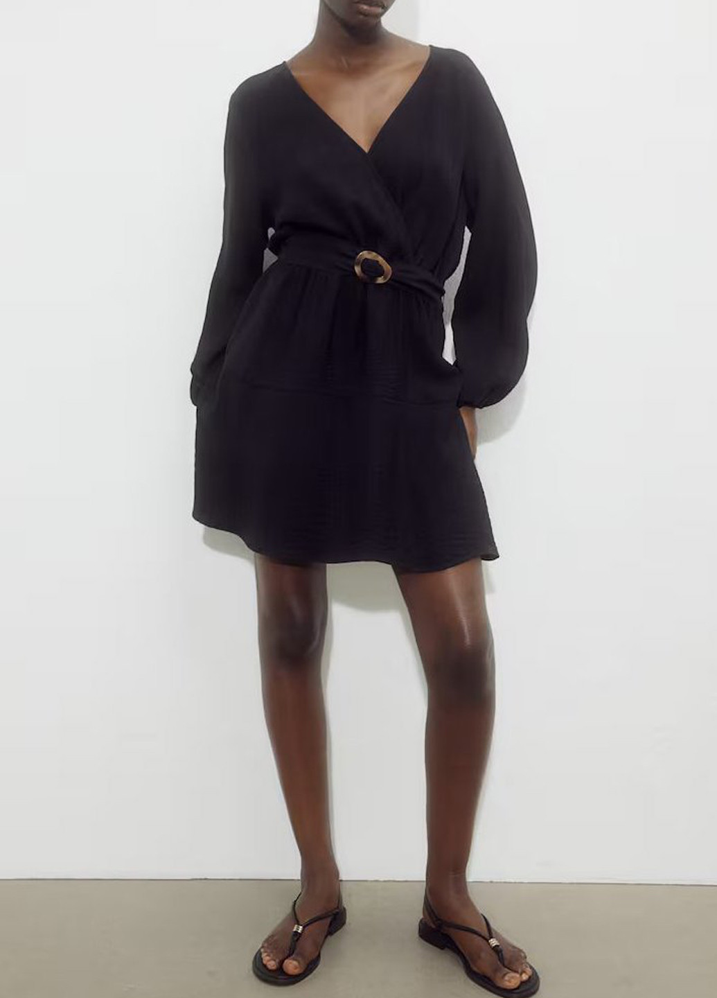 Чорна кежуал сукня на запах, кльош H&M однотонна